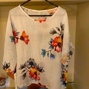 100% Linen shirt new w/o tags. Never worn and purchased in Florence, Italy